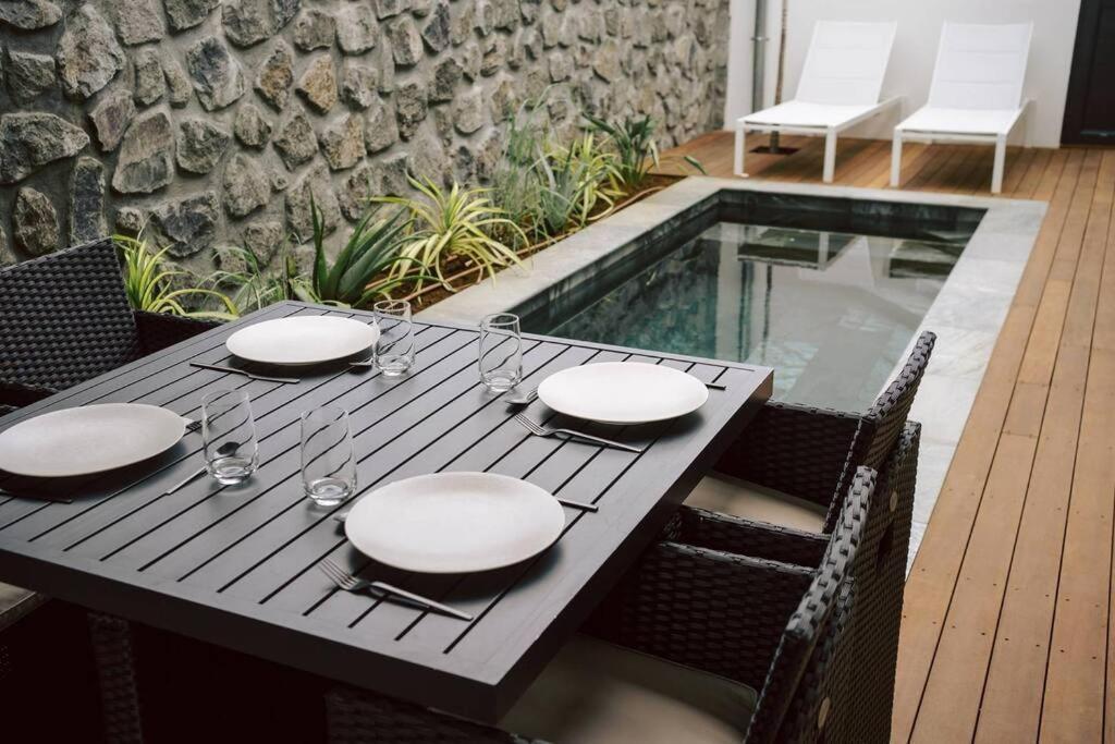 Summer Cosy - Villa Classee 4 Etoiles - 2 Suites Avec Piscine Chauffee Et Jacuzzi Integre Idealement Situee Chemin Summer Saint-Gilles-les Bains Exteriér fotografie