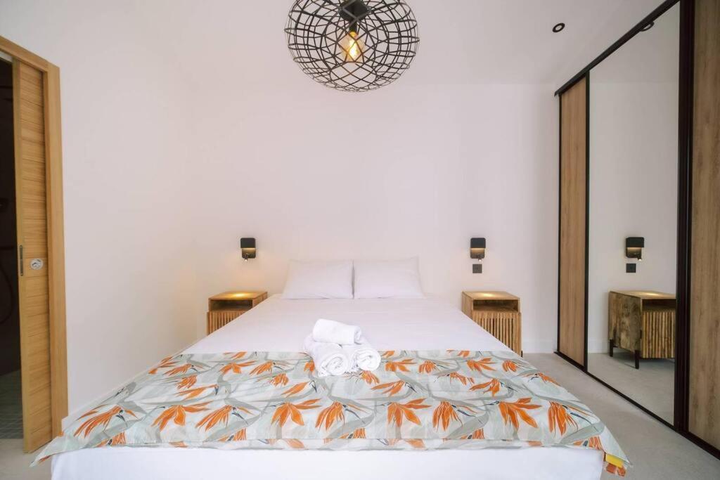 Summer Cosy - Villa Classee 4 Etoiles - 2 Suites Avec Piscine Chauffee Et Jacuzzi Integre Idealement Situee Chemin Summer Saint-Gilles-les Bains Exteriér fotografie