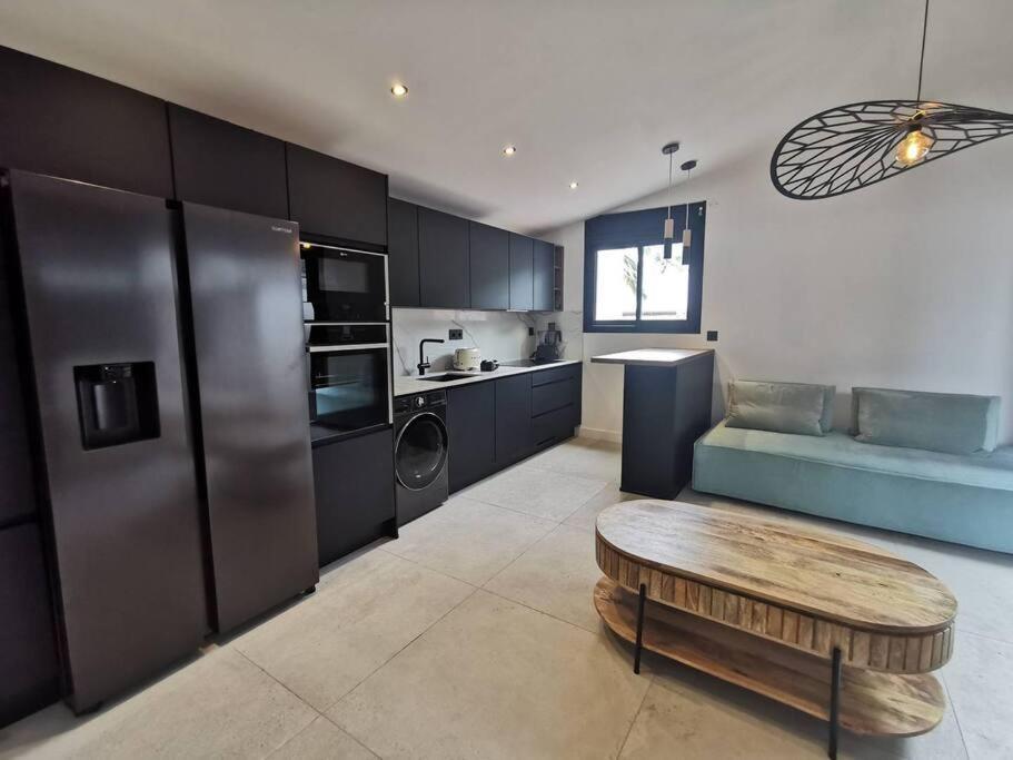 Summer Cosy - Villa Classee 4 Etoiles - 2 Suites Avec Piscine Chauffee Et Jacuzzi Integre Idealement Situee Chemin Summer Saint-Gilles-les Bains Exteriér fotografie